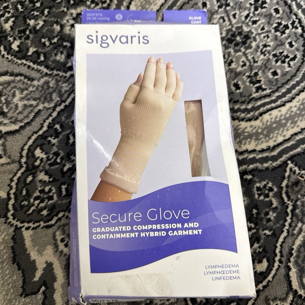 Sigvaris Secure Glove, Light Beige, 20-30 MmHg, Small - Picture 6 of 8